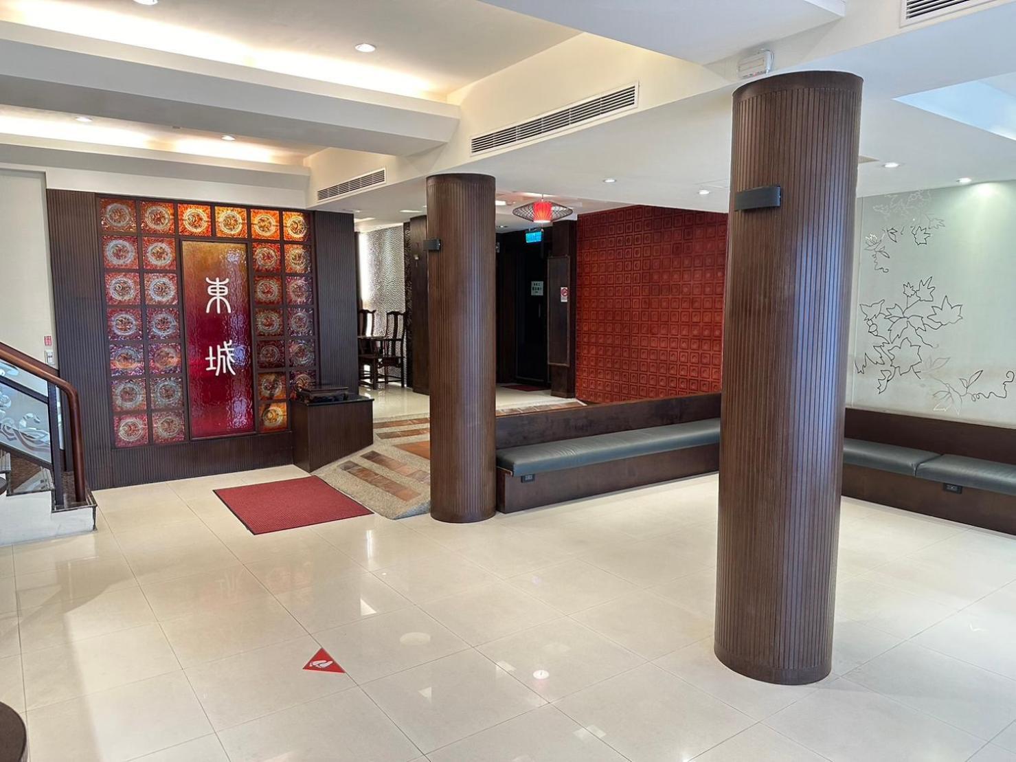 East Town 26 Hotel Hualien City Exterior photo