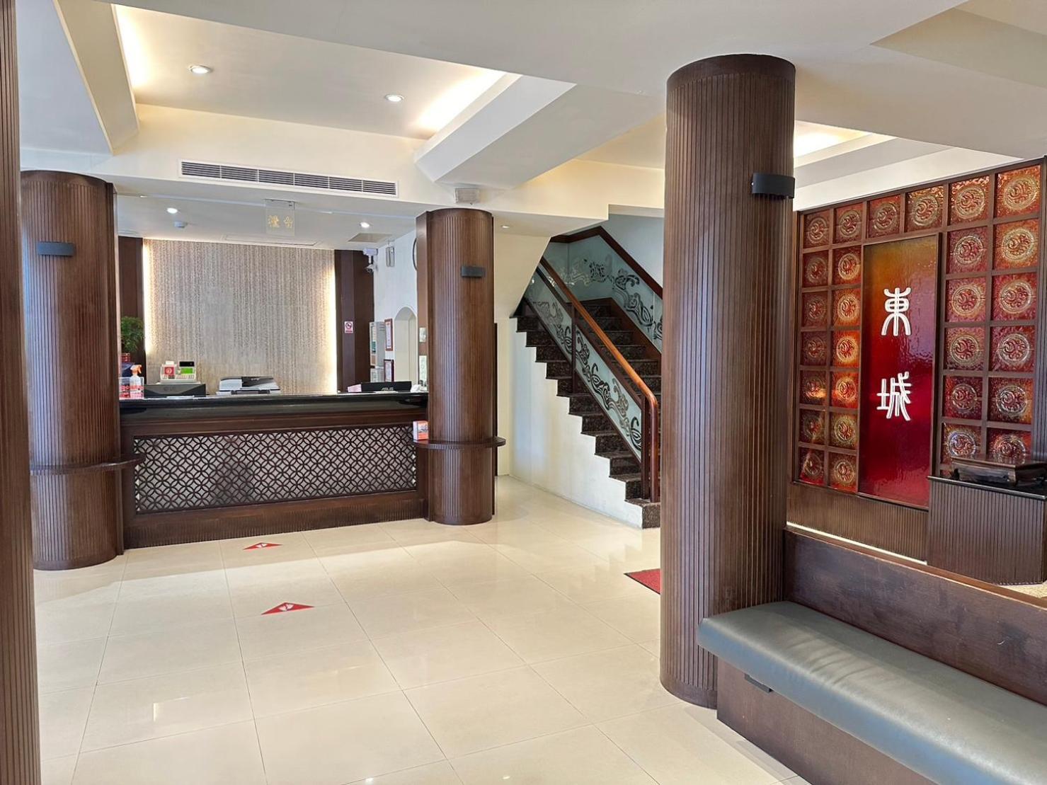 East Town 26 Hotel Hualien City Exterior photo