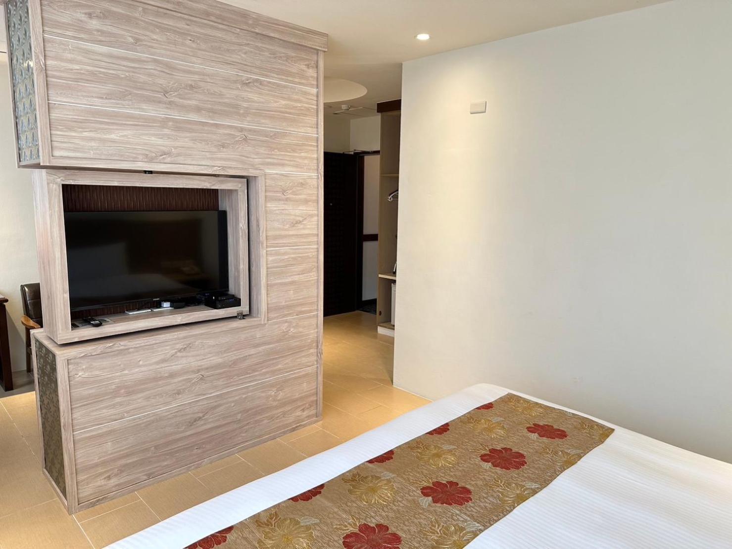 East Town 26 Hotel Hualien City Exterior photo