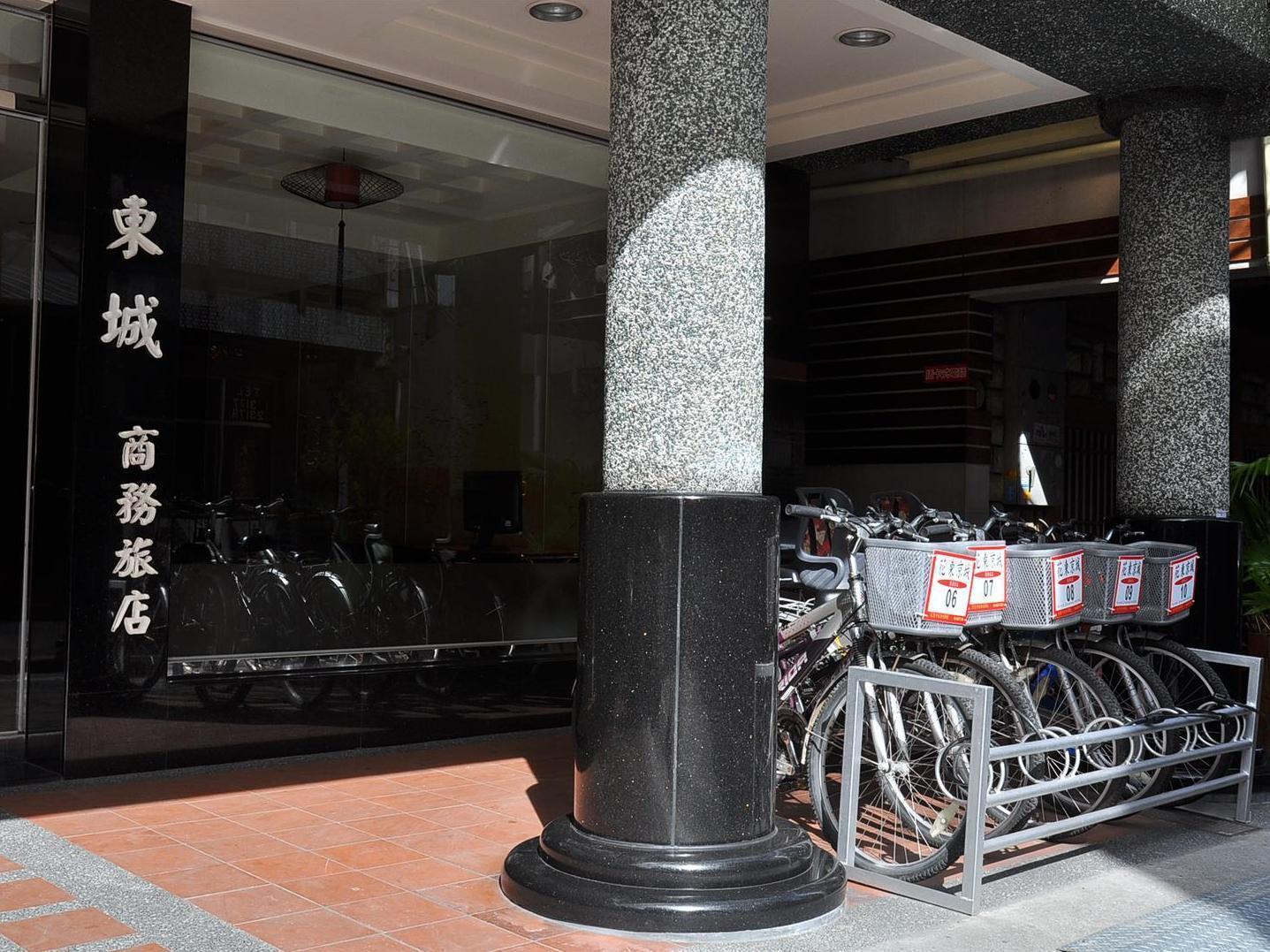 East Town 26 Hotel Hualien City Exterior photo